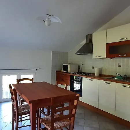 Ai Pe Da Colla Apartment Colletta Exterior photo